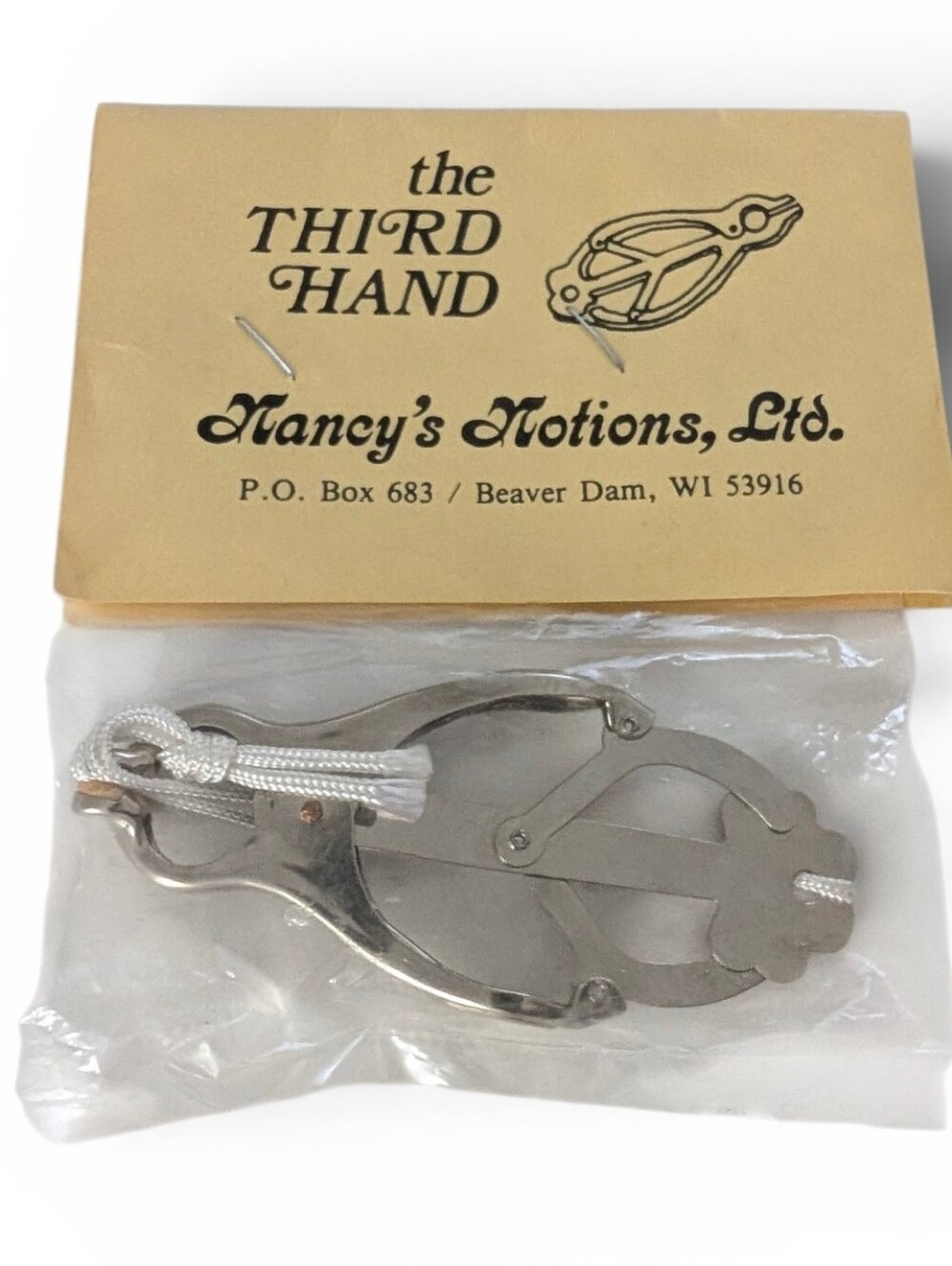 VINTAGE Third Hand Sewing Clamp Notions Hemming Nancys Retro Handcrafts
